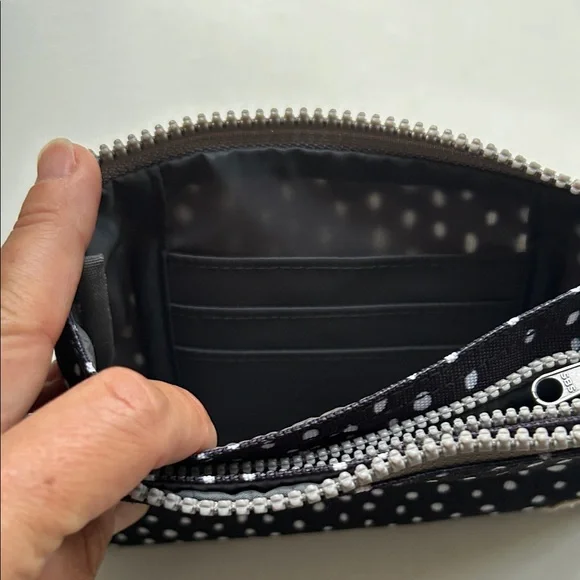 ORI London Carnaby Wallet in Recycled nylon canvas - Picture 5 of 5